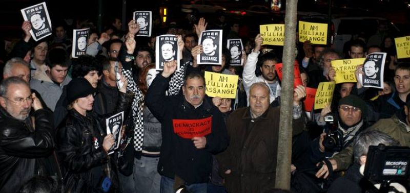 ACTO DE APOYO A JULIAN ASSANGE EN MADRID