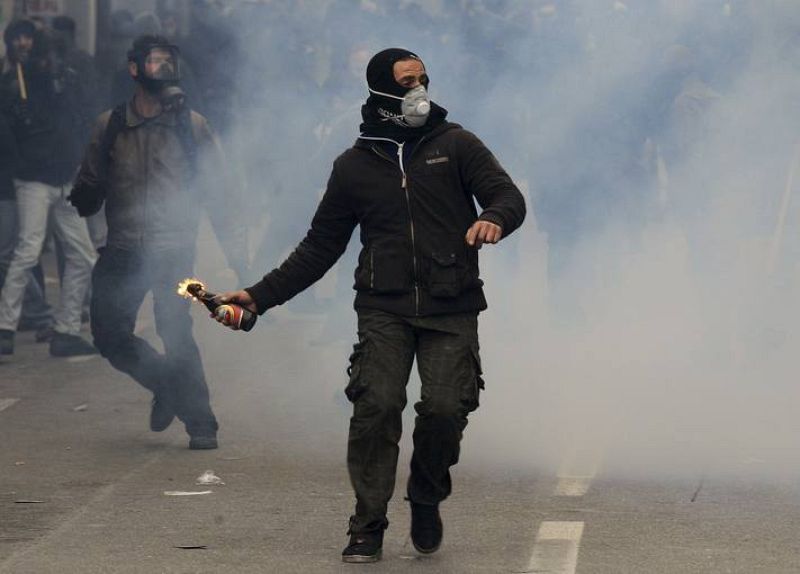 DISTURBIOS DURANTE UNA MANIFESTACIÓN CONTRA LAS MEDIDAS DE AUSTERIDAD DEL GOBIERNO