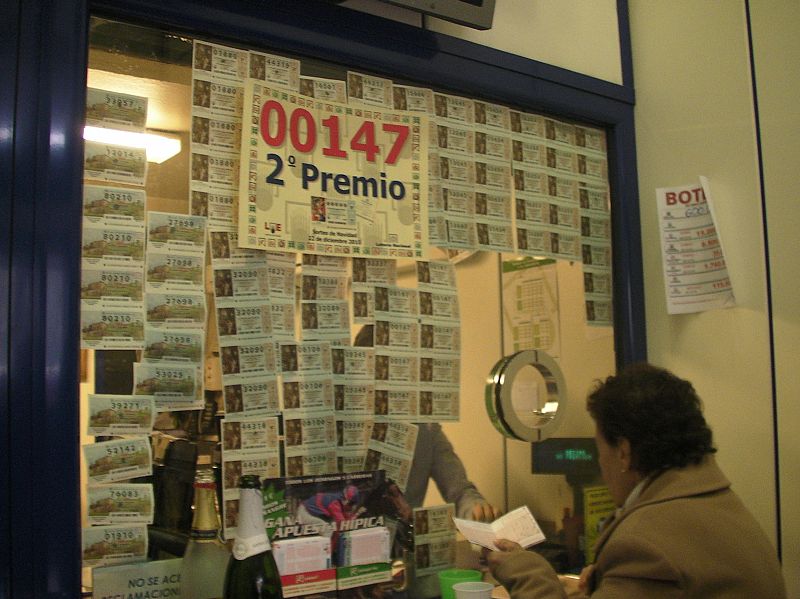 La administración de la calle Conde de Peñalver, en Madrid, ha vendido el número premiado con el segundo premio, el 147.