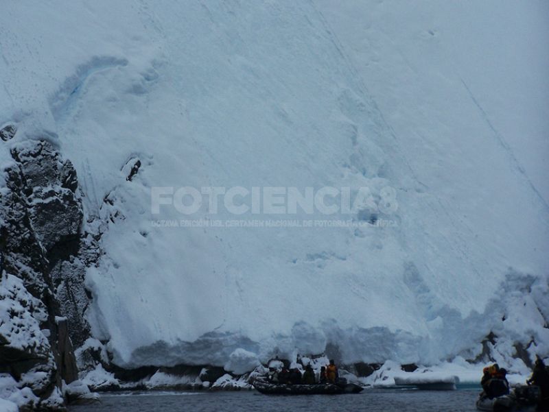 Frente a la pared de hielo - Premio Votación Popular Categoría General. Mención honorífica