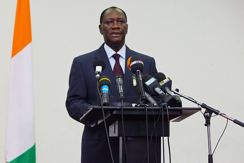 El ex primer ministro Alassane Ouattara es el legítimo vencedor de los comicios de noviembre según la Comisión Electoral Independiente y la comunidad internacional.