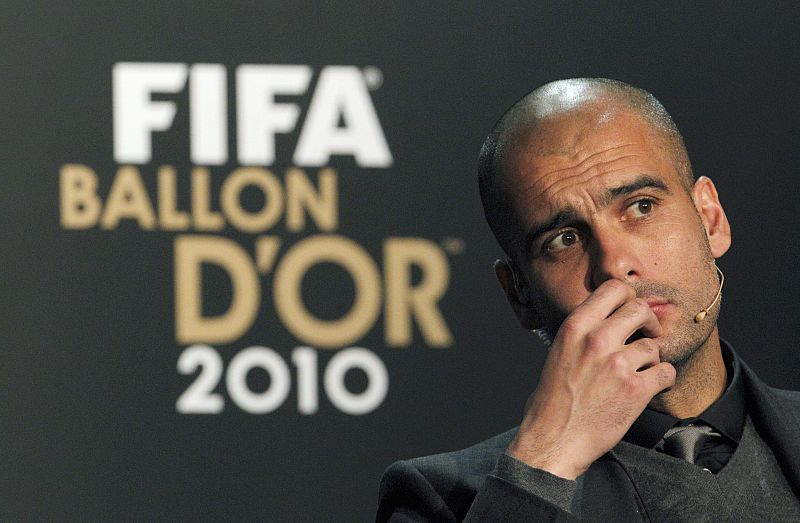 El entrenador del Barcelona, Pep Guardiola, está nominado al Balón de Oro 2010.