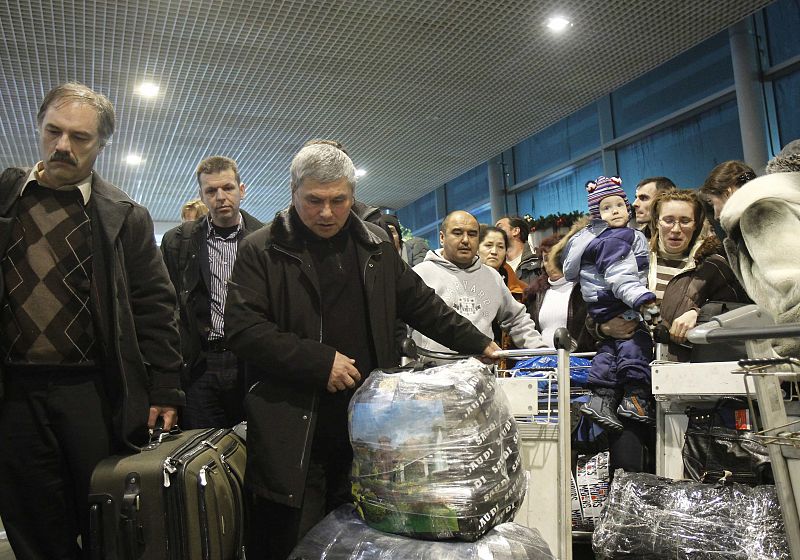 Pasajeros en el aeropuerto de Domodédovo