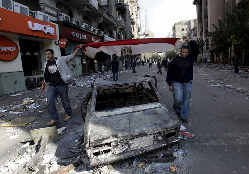 REACCIONES DE MANIFESTACIONES EN EL CAIRO