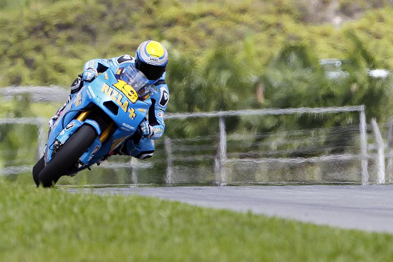 Álvaro Bautista cabalgará en solitario en Suzuki.