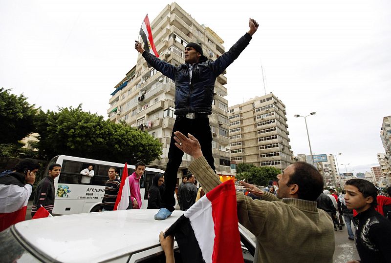 Las manifestaciones contra el Gobierno de Mubarak se extienden por todo el país y la ciudad de Alejandría no es una excepción