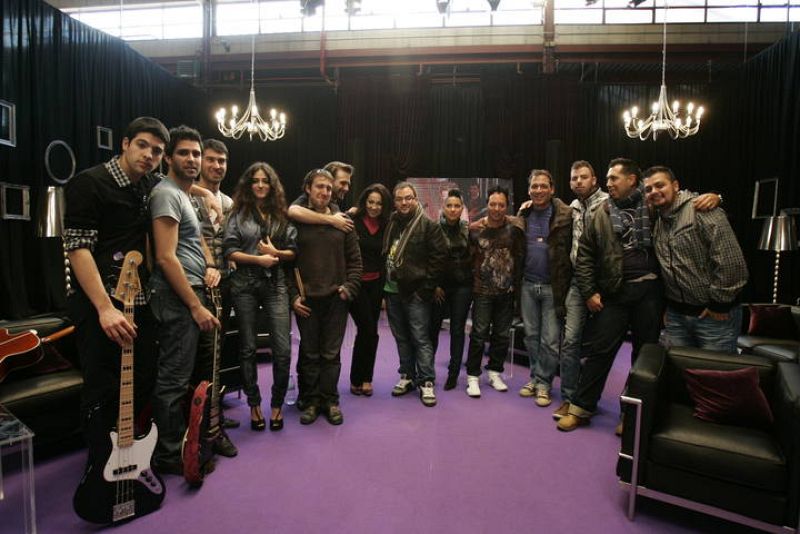  El buen ambiente de los candidatos en el backstage