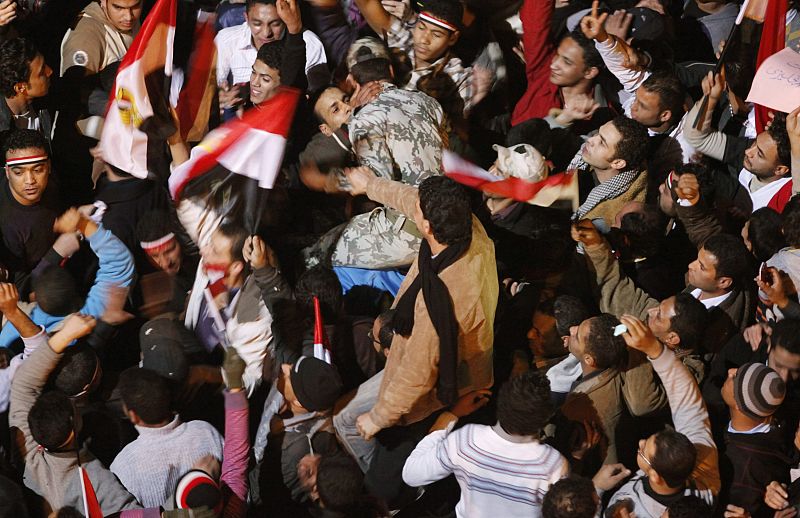 Manifestantes en la plaza Tahrir