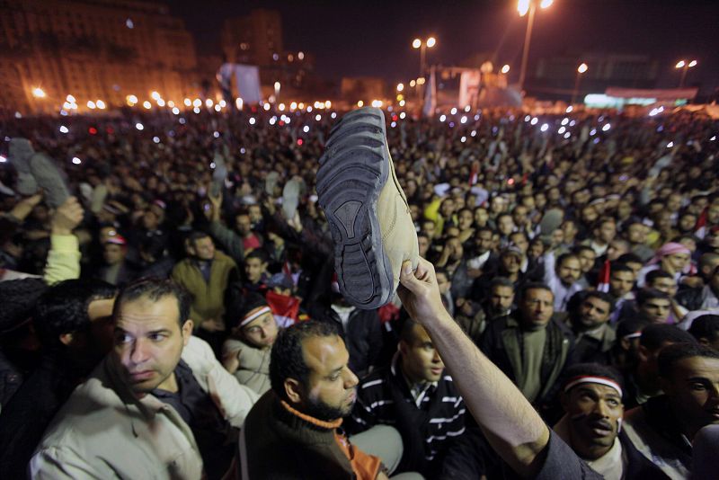 Zapatos contra Mubarak