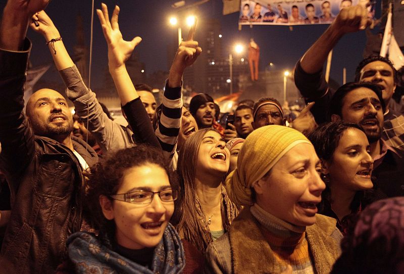 Mujeres y hombres por igual han celebrado la noticia de la marcha de Mubarak