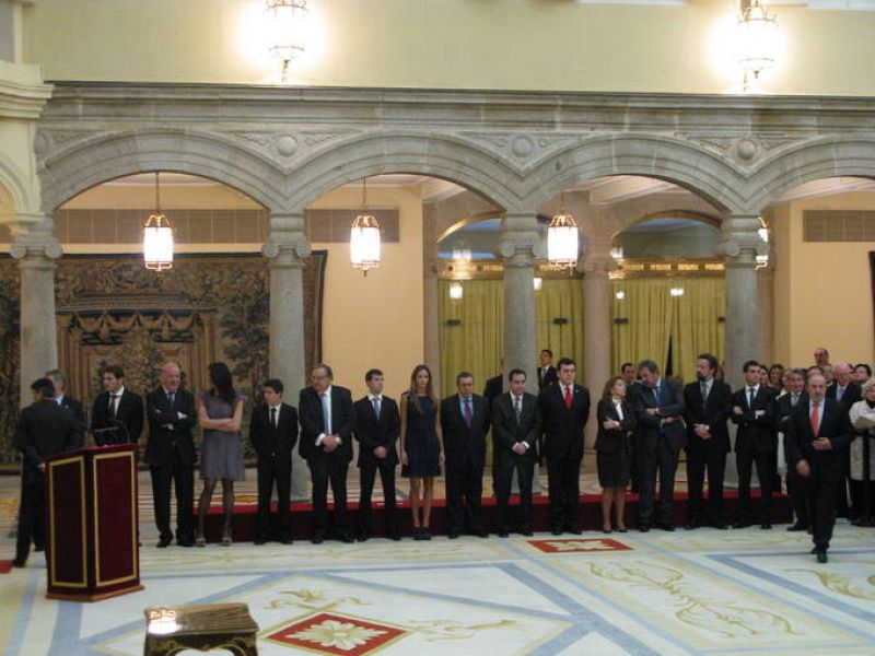 Los premiados esperaban por la Familia Real y por Jorge Lorenzo minutos antes del comienzo de la entrega. 