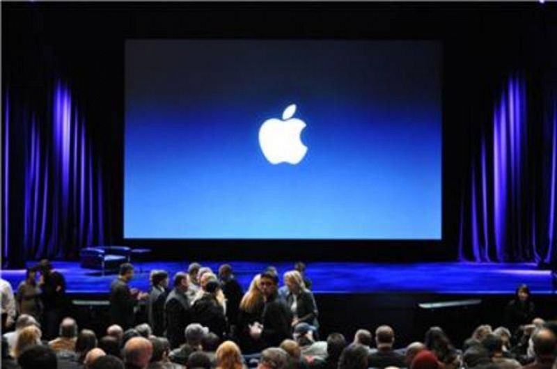 El logo de Apple ha dominado todo el escenario durante la presentación del nuevo iPad 2 en San Francisco, California