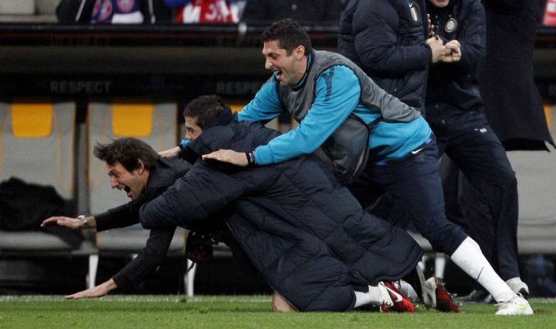 Inter Milan's coach Leonardo celebrates a goal during their second leg round of sixteen Champions League soccer match against Bayern Munich in Munich