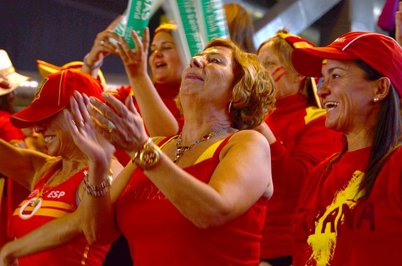 Animando al equipo español de Copa Davis