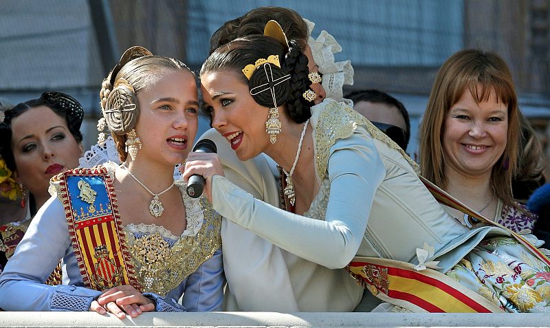 FALLAS 2011 - MASCLETÁ