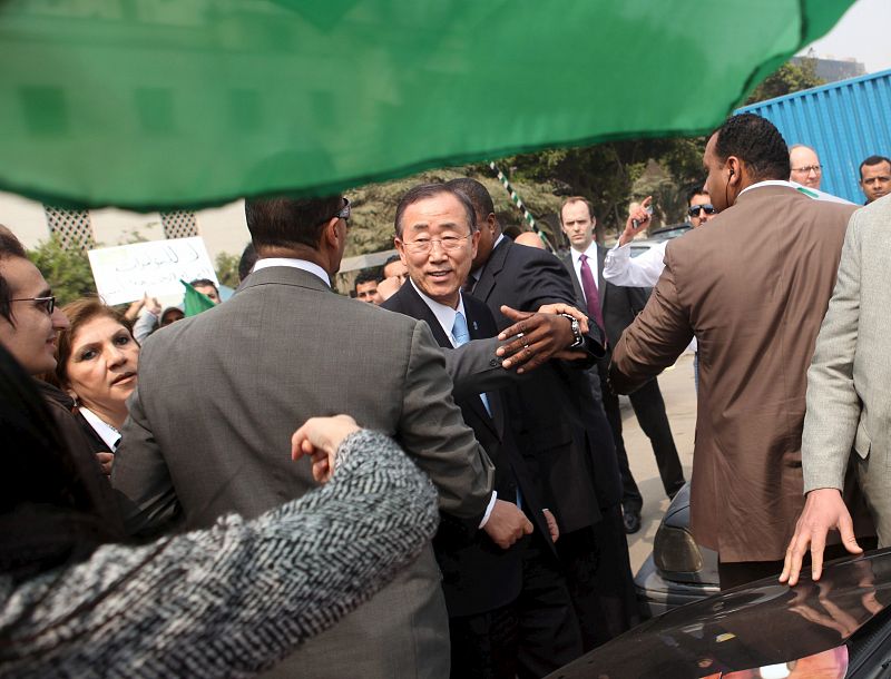 La misma plaza Tahrir que acogió las revueltas contra el Gobierno egipcio ha sido hoy testigo de la manifestación contra el secrettario general de la ONU.