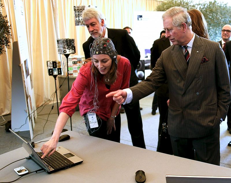 El príncipe Carlos en el Instituto de Empresa de Madrid