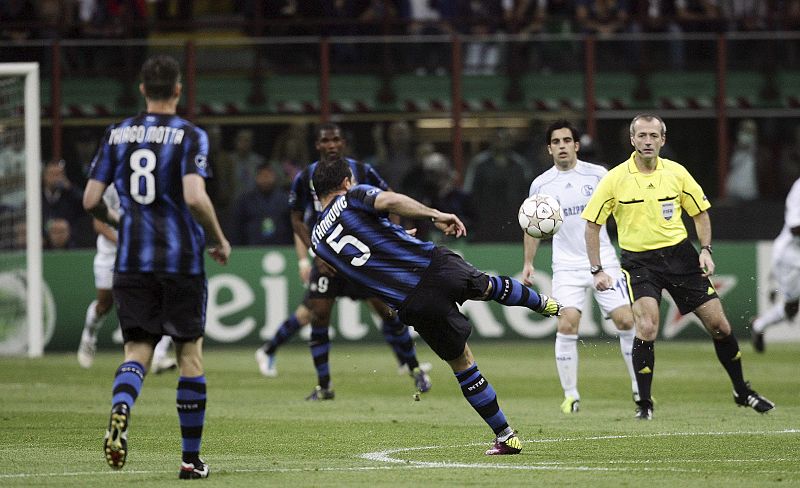 INTER MILAN VS FC SCHALKE 04