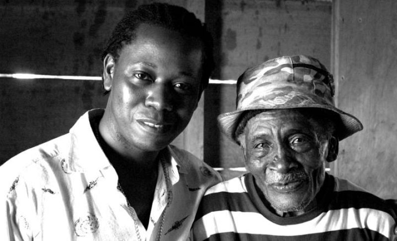 Los músicos Aurelio Martínez y Paul Nabor 