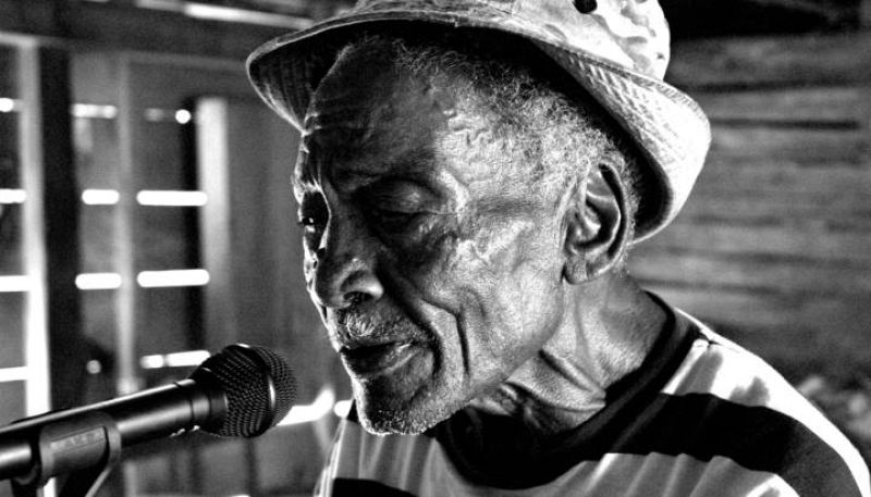 Paul Nabor cantando Parranda a los 84 años