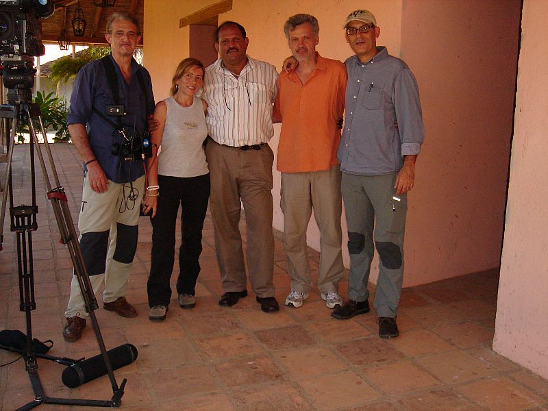 El equipo de 'En Portada' con Emilio Mena en El Polvorín de Granada