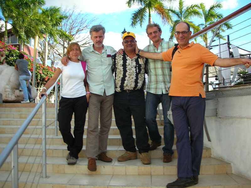 El equipo de EP con suu logista nica, entrañable don Mario Morales