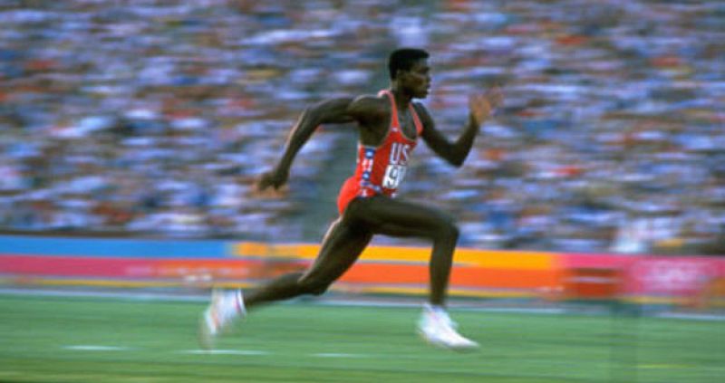 Carl Lewis comenzó a forjar su leyenda en Los Angeles 1984