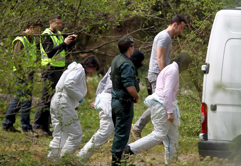 El etarra ha llevado a los agentes hasta los zulos.