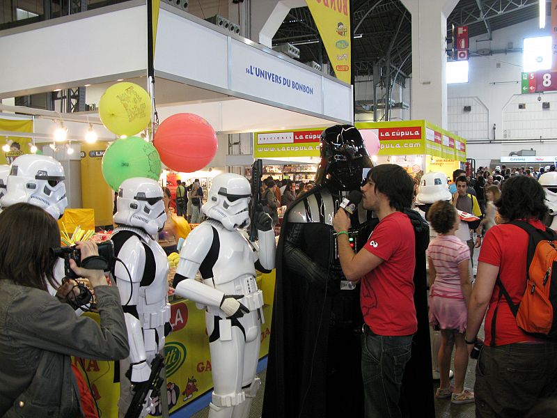 Darth Vader entrevistado por la prensa