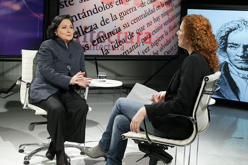 En el estudio, Clara Sanchis entrevista a Pilar Tomás, directora artística de la Semana de Música Religiosa de Cuenca