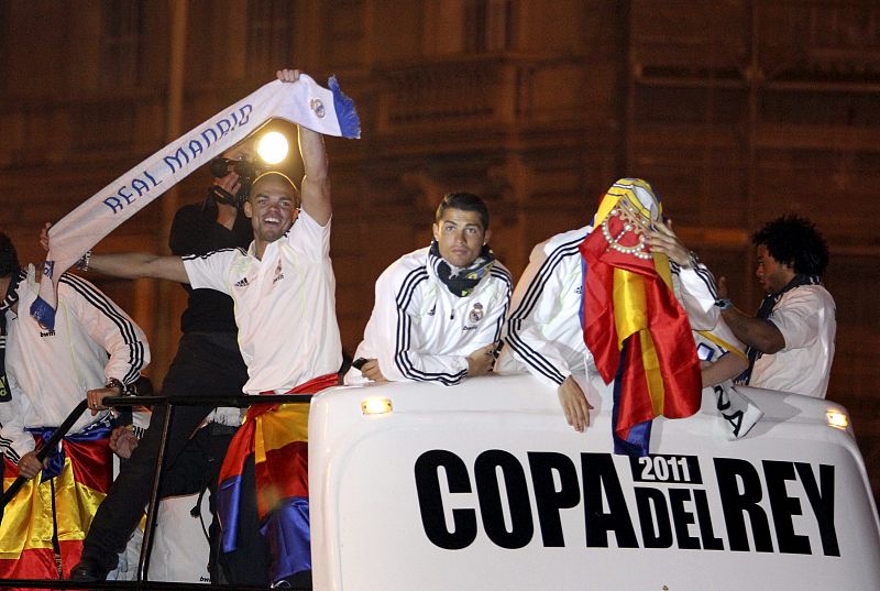 Pepe, Cristiano Ronaldo, Benzemá y Marcelo han celebrado la victoria frente al Barcelona.