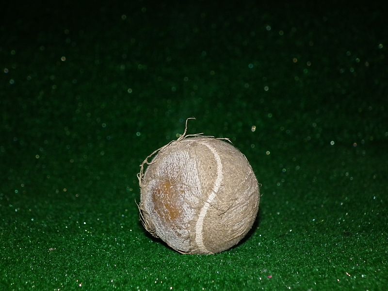 Pelota vieja... Todavía funciona...