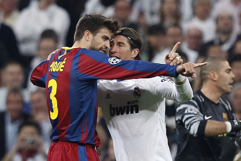 REAL MADRID - F. C. BARCELONA