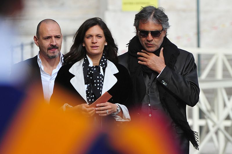 El tenor italiano Andrea Bocelli ha acudido con su mujer, Veronica Berti.