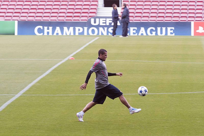 Dani Alves, entrenando