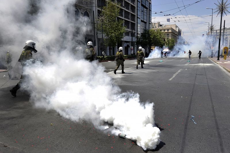 Enfrentamientos entre la Policía griega y los manifestantes
