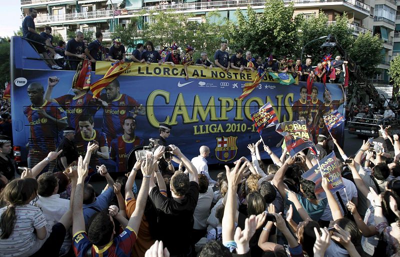 FC. BARCELONA CELEBRA CON SUS AFICIONADOS LA CONQUISTA DE LA LIGA 2010-11