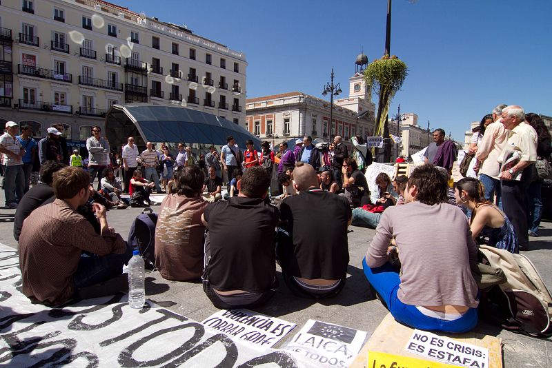 No pertenecen a ningún colectivo político ni social, pero aseguran representar el sentir de la mayoría de los españoles