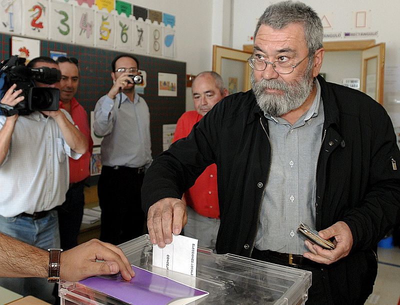 CÁNDIDO MÉNDEZ VOTA EN JAÉN