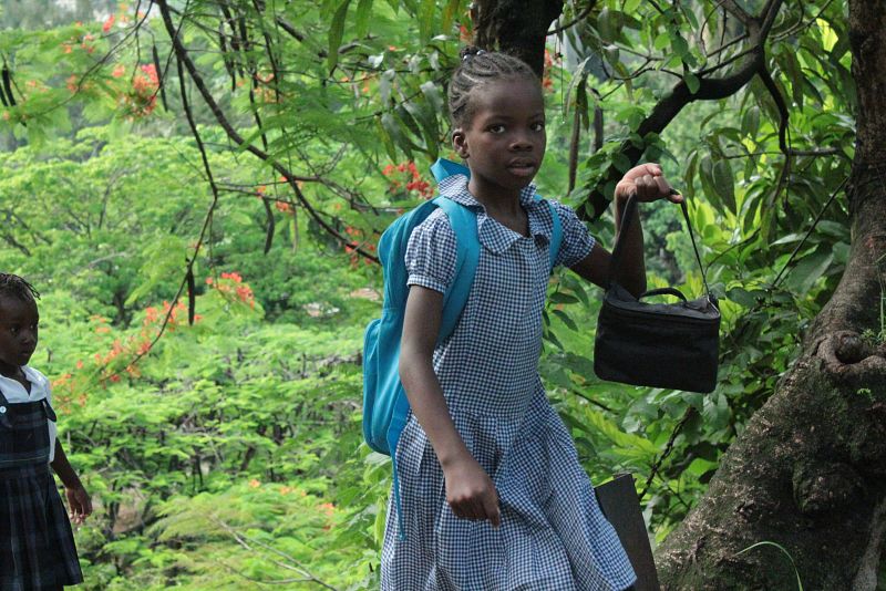 Niña en Petionville