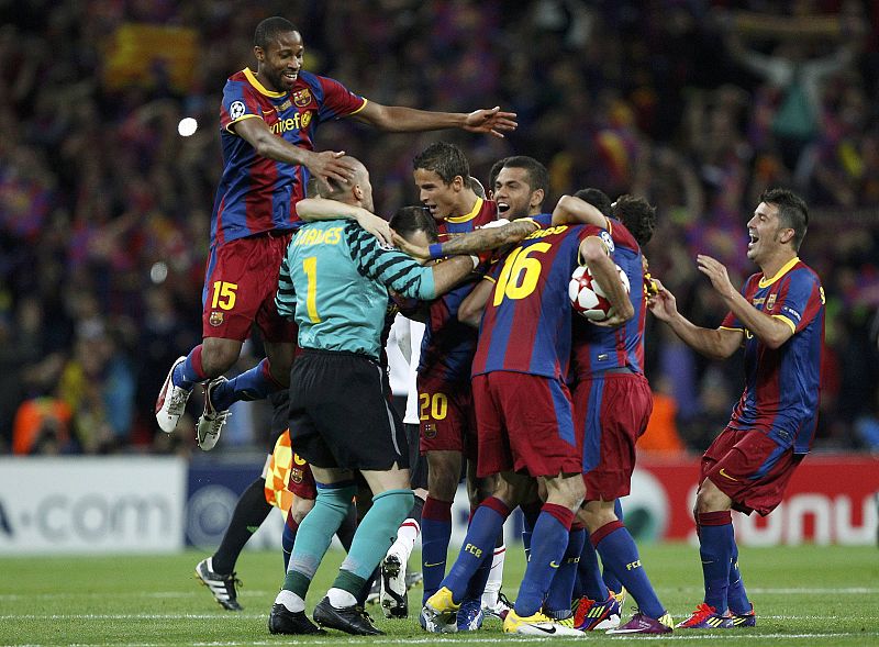 3-1 al Manchester United, con goles de Pedro, Messi y Villa. Los jugadores celebraron el pitido final, su nuevo triunfo en Europa, dos años después de ganar al mismo rival en Roma.