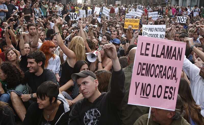 PROTESTA "INDIGNADOS" PROXIMIDADES PARLAMENTO