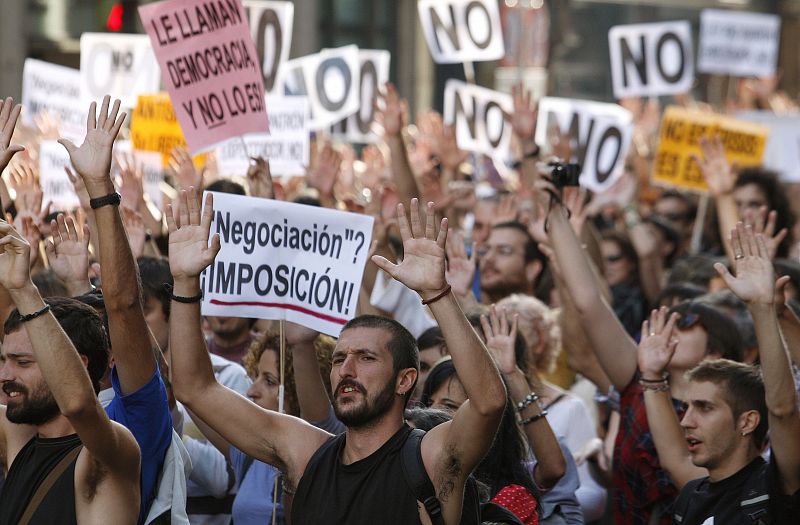 PROTESTA "INDIGNADOS" PROXIMIDADES PARLAMENTO