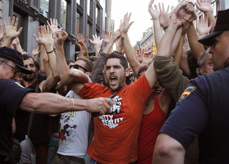 PROTESTA "INDIGNADOS" PROXIMIDADES PARLAMENTO