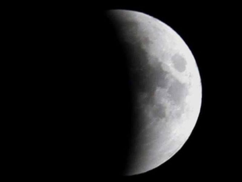 El eclipse duró 100 minutos, superando el eclipse de julio de 2000.