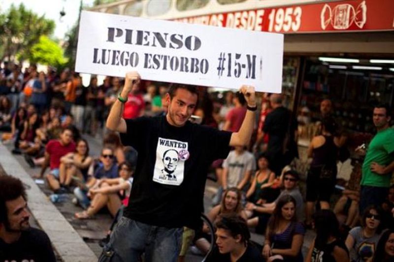 CONCENTRACIÓN ANTE LAS CORTES VALENCIANAS