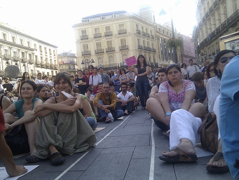 El 15M quiere que la crisis la paguen quienes la han provocado