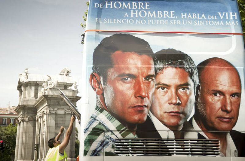 MILES DE PERSONAS Y 35 CARROZAS COLAPSARÁN MADRID EN LA MARCHA DEL ORGULLO