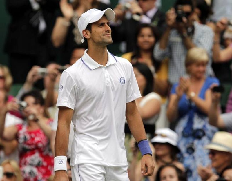 Djokovic llega sonriente para disputar la final