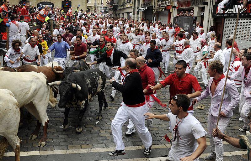 Primer encierro San Fermín 2011